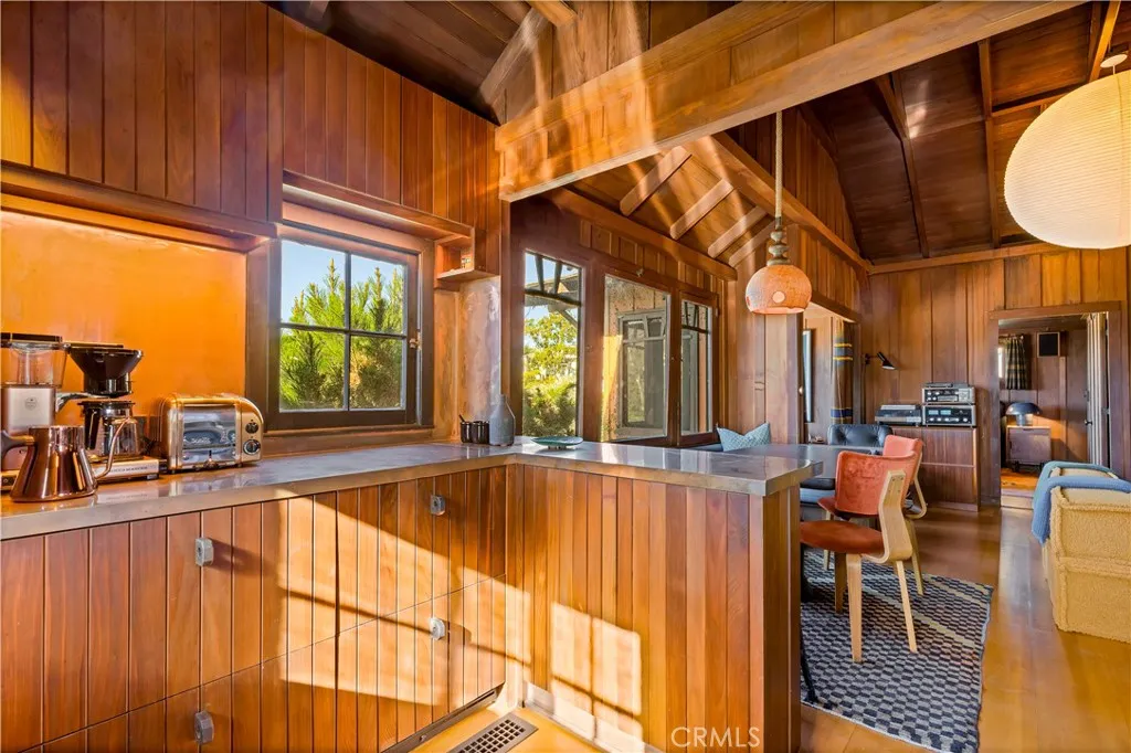 310 Hawthorne Road, Laguna Beach, California 92651 home-pic-7